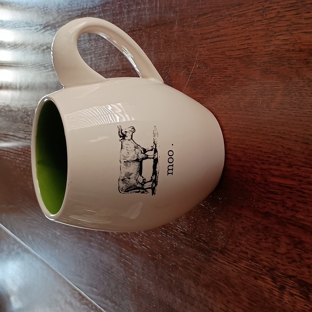 Magenta Farmline Collection Original "M" Stamp Cow "Moo" Mug b530